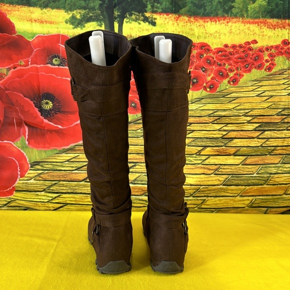 Maurice’s tall boots - Picture 3 of 7